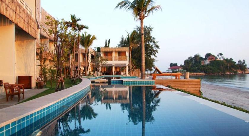บารี ละไม รีสอร์ท 
(Bari Lamai Resort)