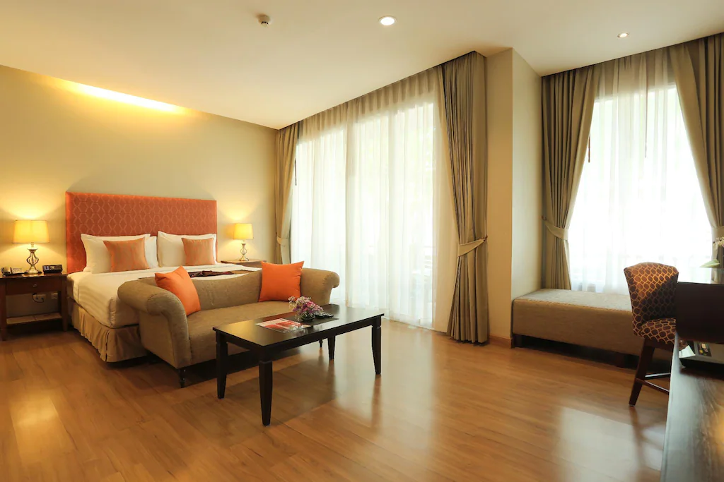 โรงแรม เลอ พัทธา เชียงราย
(Le Patta Chiang Rai Hotel)